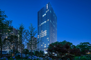 H Hotel(Wuhan Zhuankou Sports center